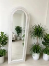 مرآة ذات إطار قوس أبيض مرآة وغرفة نوم مرآة لعدسة نحاسية كاملة لمنع الصدأ Item Picture
